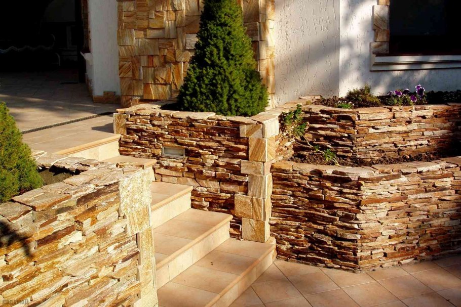Отделка натуральным камнем