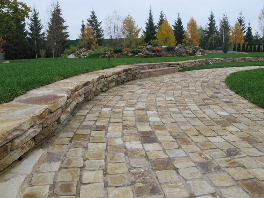 Мощение бутом