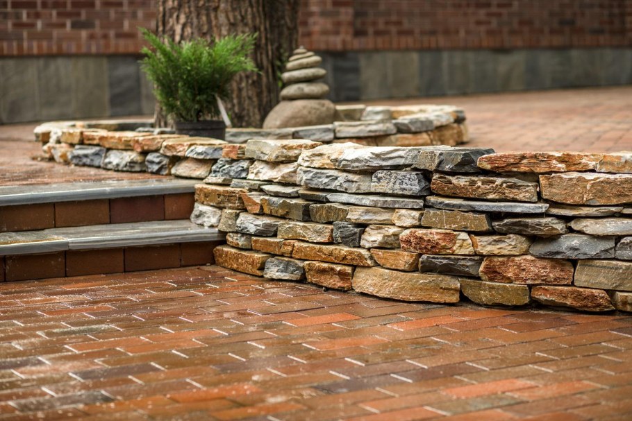 Подпорная стенка из натурального камня