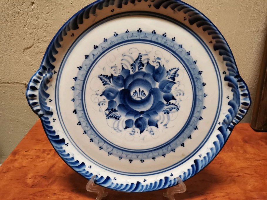 Роспись стен Гжель