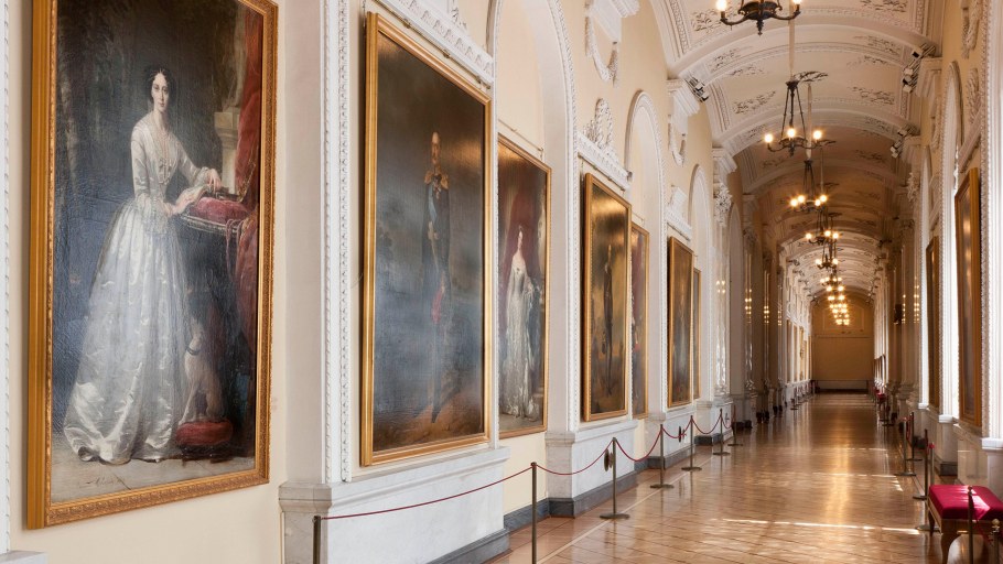 Портретная галерея дома Романовых в Эрмитаже