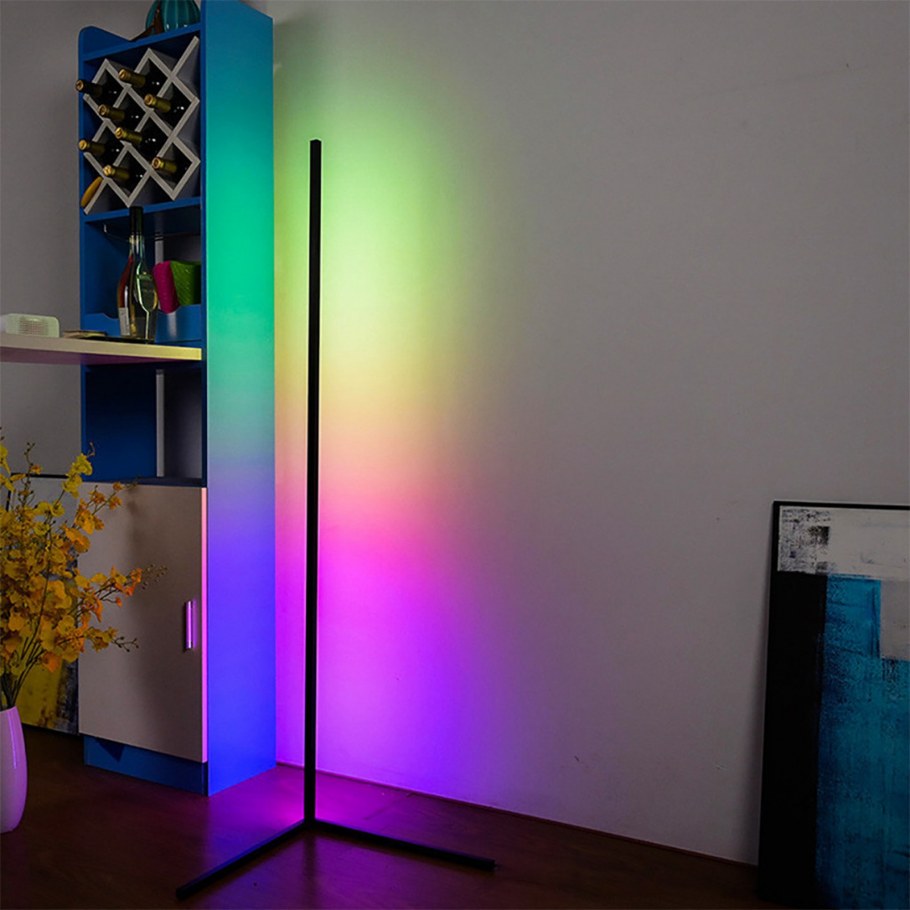 RGB светильник Corner Lamp