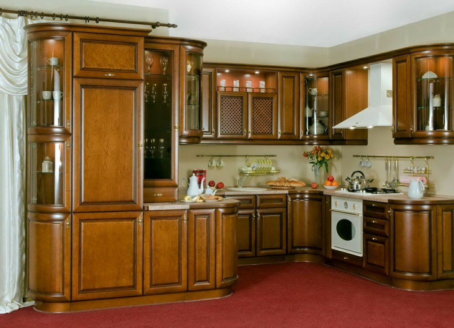 Кухни из массива Колизей