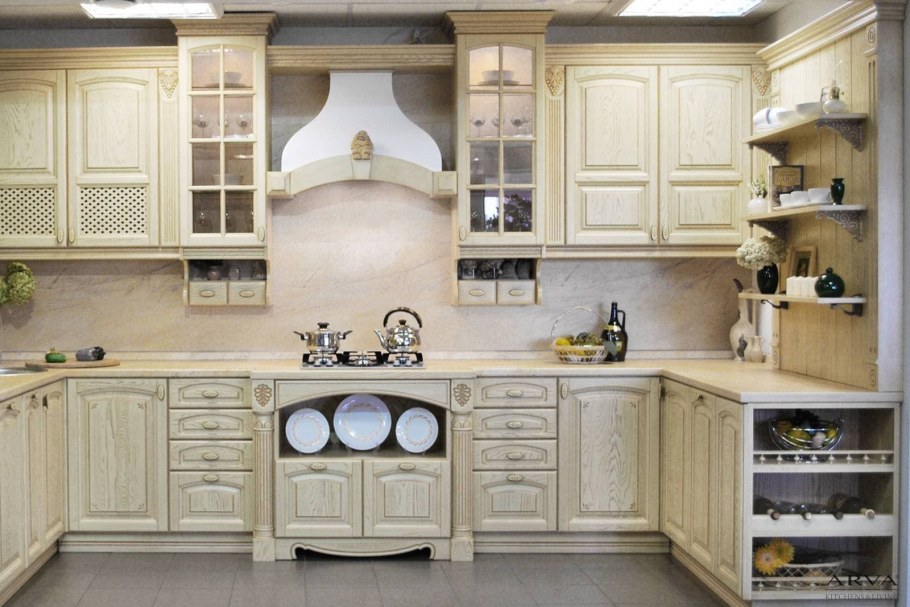 Первая мебельная фабрика светлая кухня Позитано