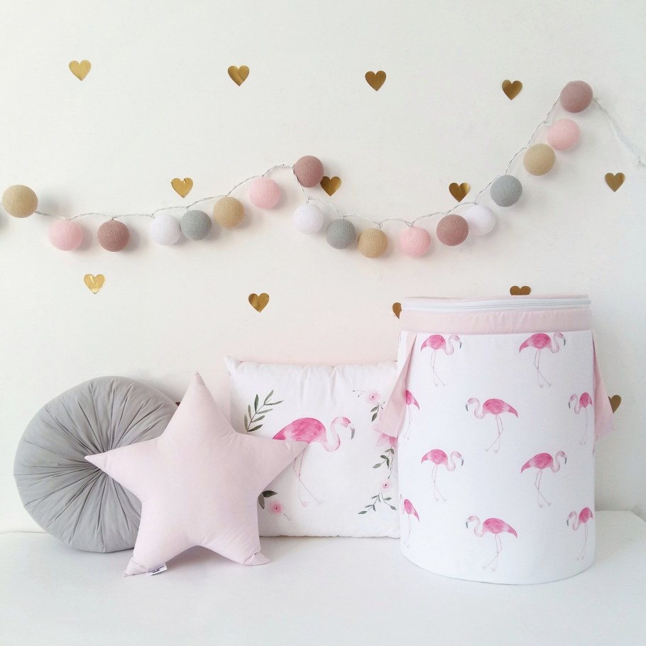 Панно из остатков обоев