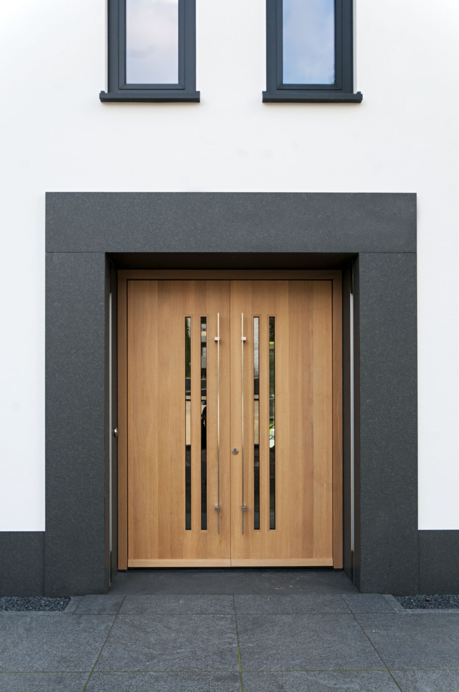 Хаус Дорс двери входные