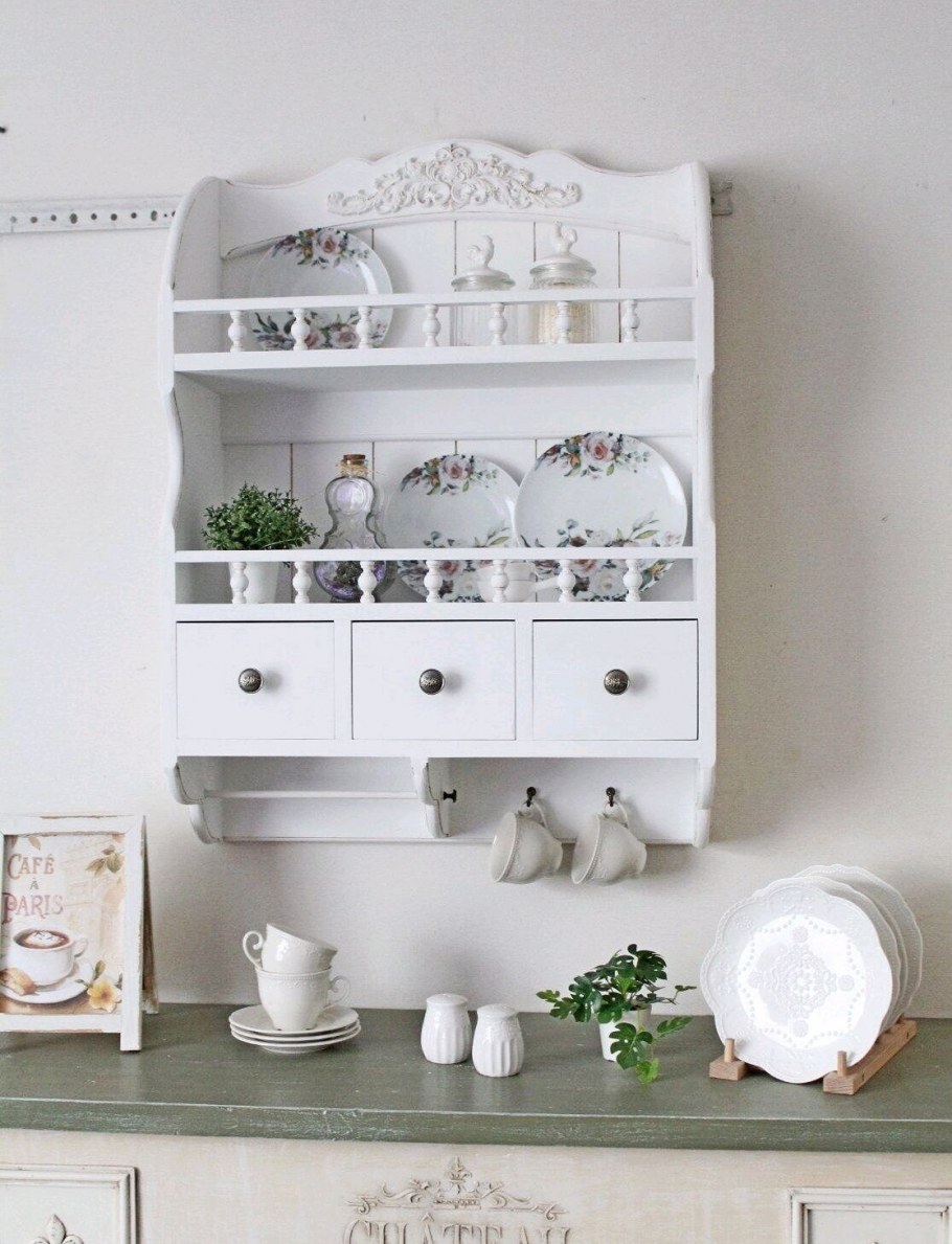 Полки в стиле Прованс