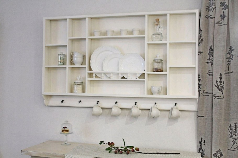Декоративные полочки