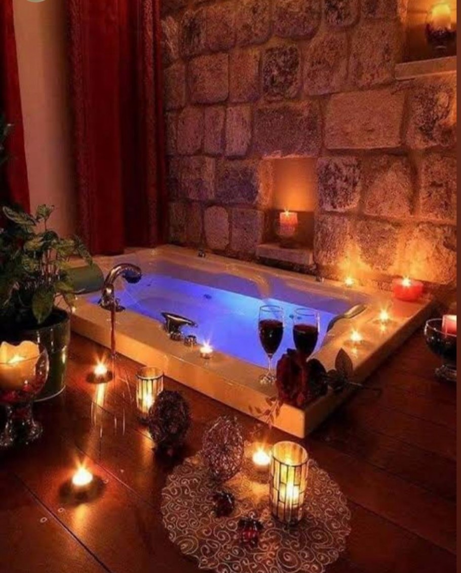 Романтическое украшение комнаты