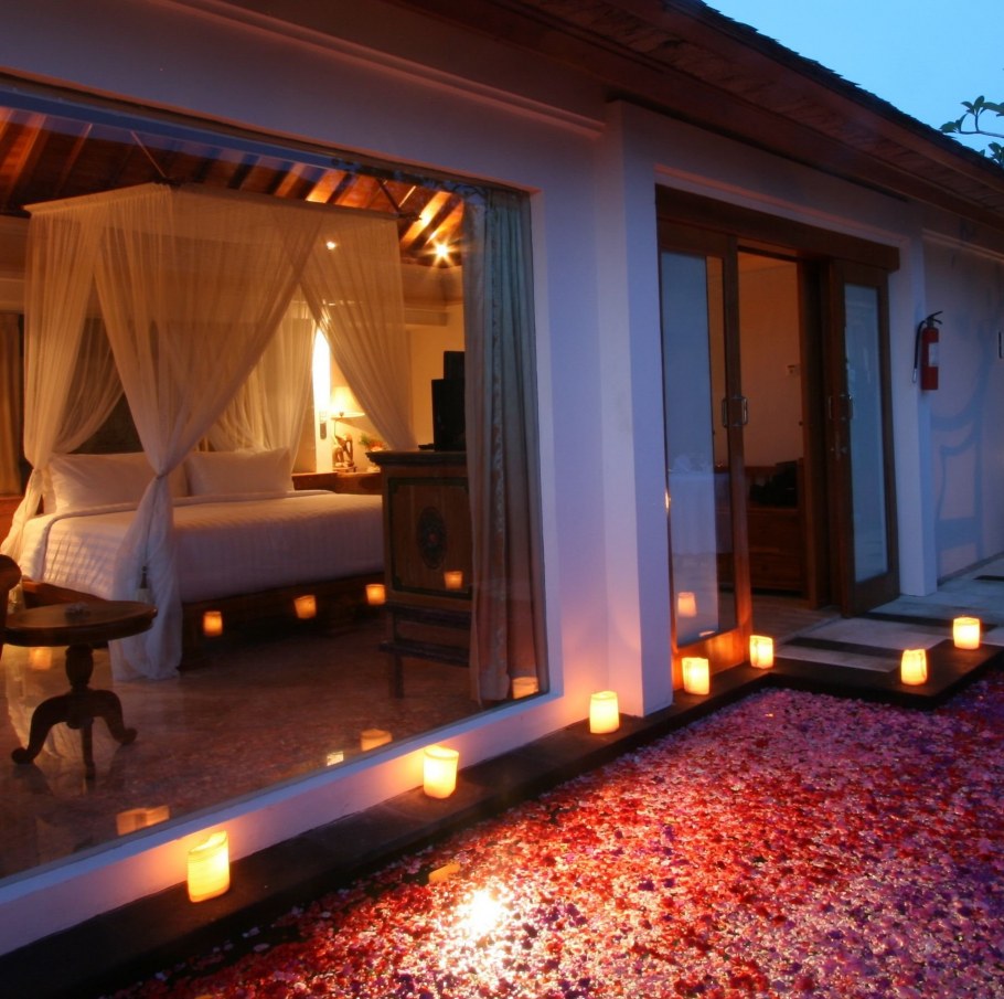 Украшение спальни романтика