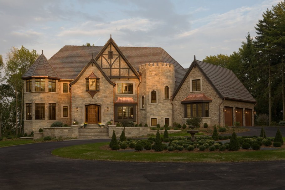 Английский коттедж Тюдор