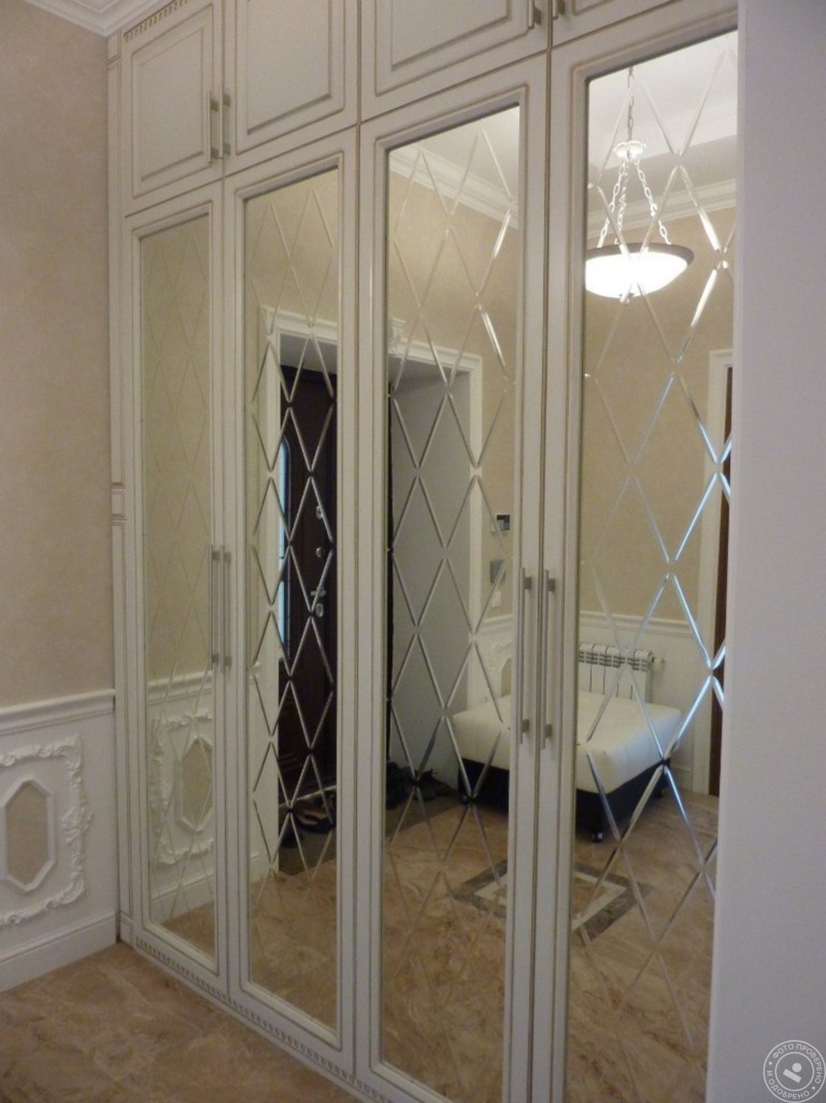 Шкаф прихожая "Неоклассика" цвет патина