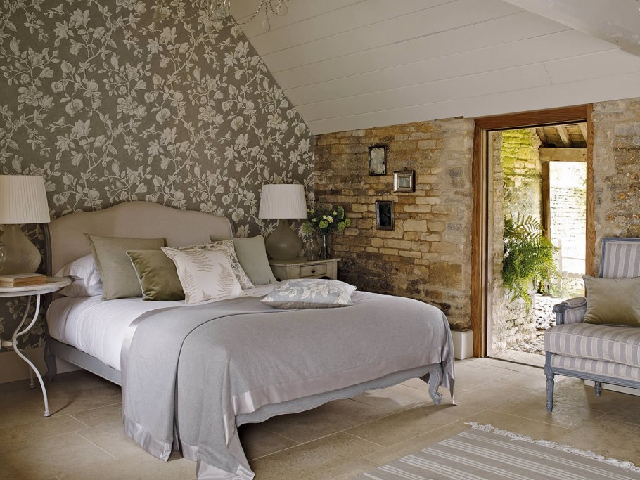 Обои на стену в спальню