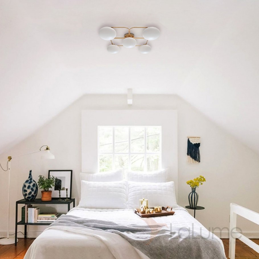 Люстра в скандинавском стиле в спальню