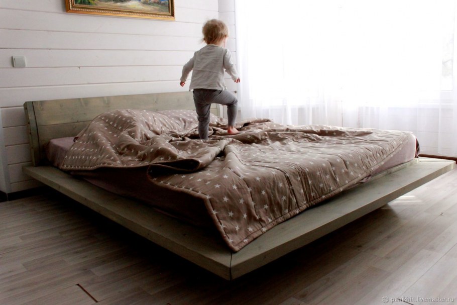 Парящая кровать