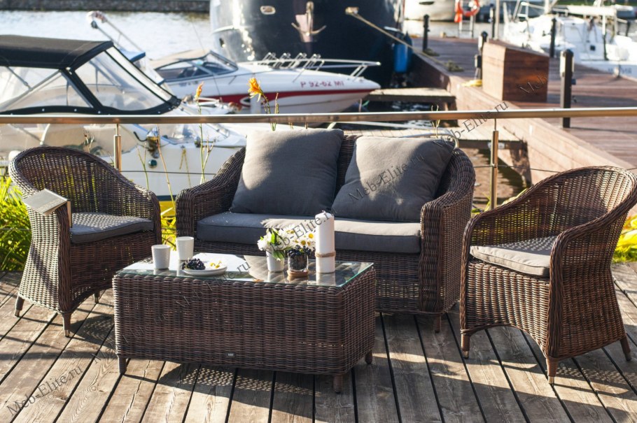 Диван 4sis кон Панна