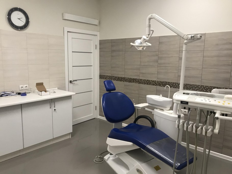 Стоматология в зеленом цвете