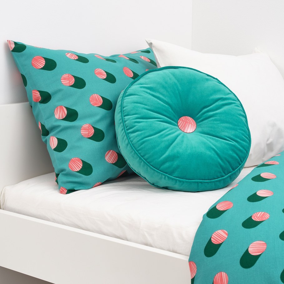 Бирюзовый диван