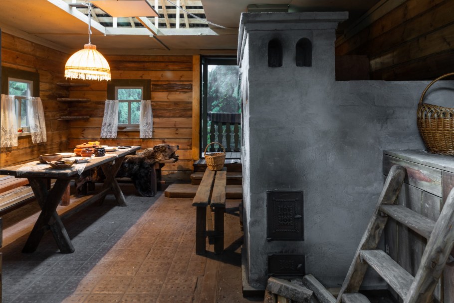 Спальня в стиле избы