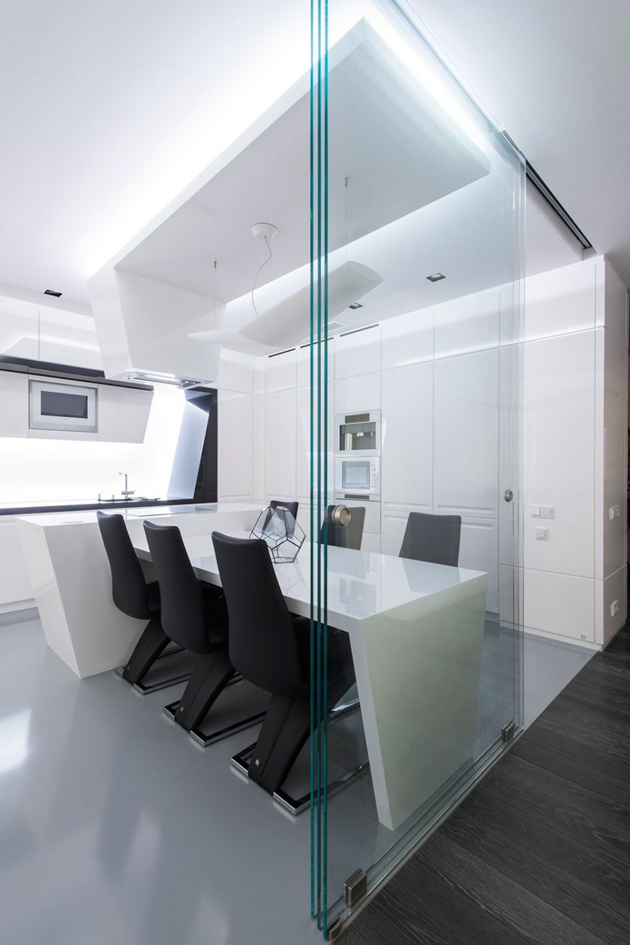 Футуристический стиль в интерьере