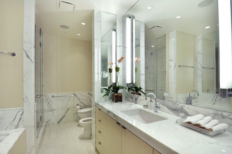 Ванна комната в частном Ломе