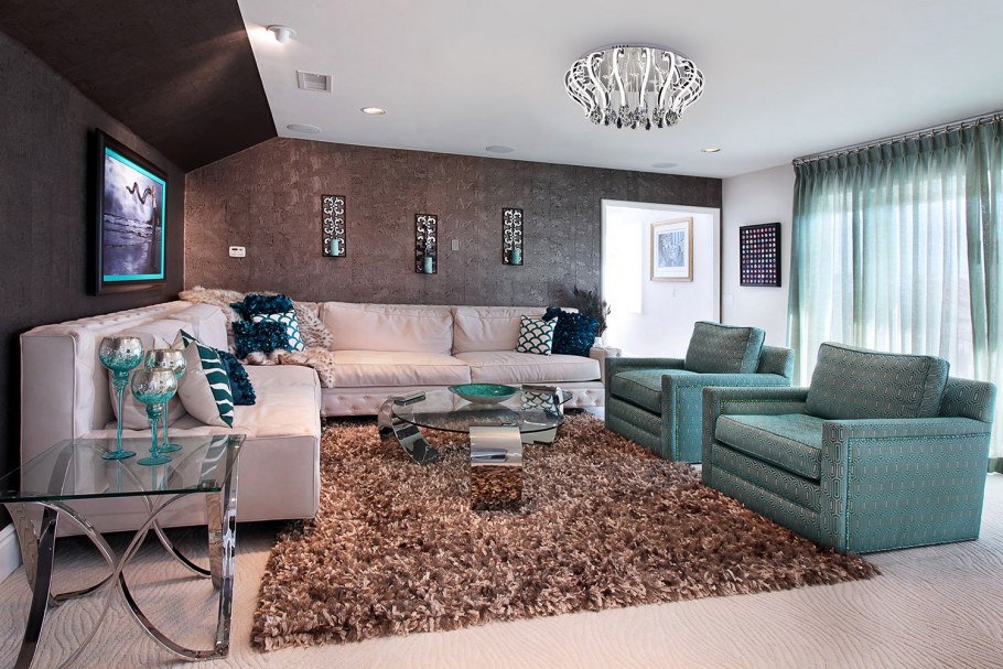 Шторы серого цвета в интерьере