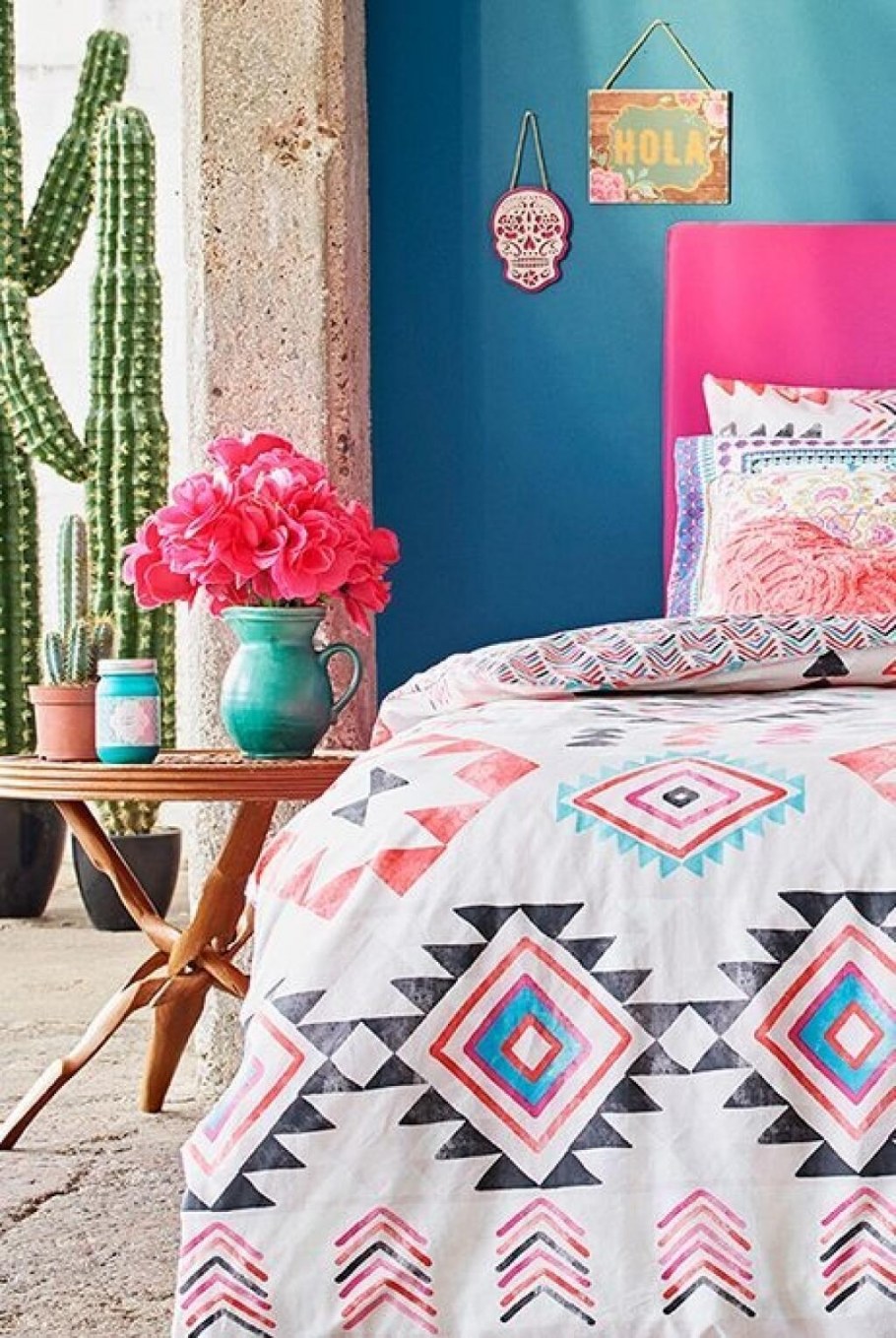 Маленькая спальня в мексиканском стиле