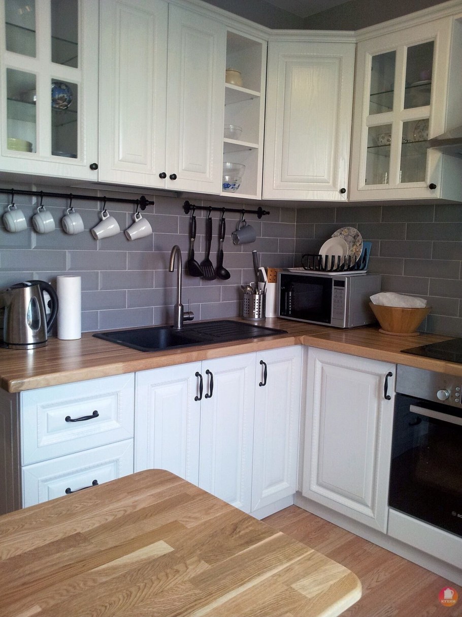 Кухня икеа белая с деревянной столешницей