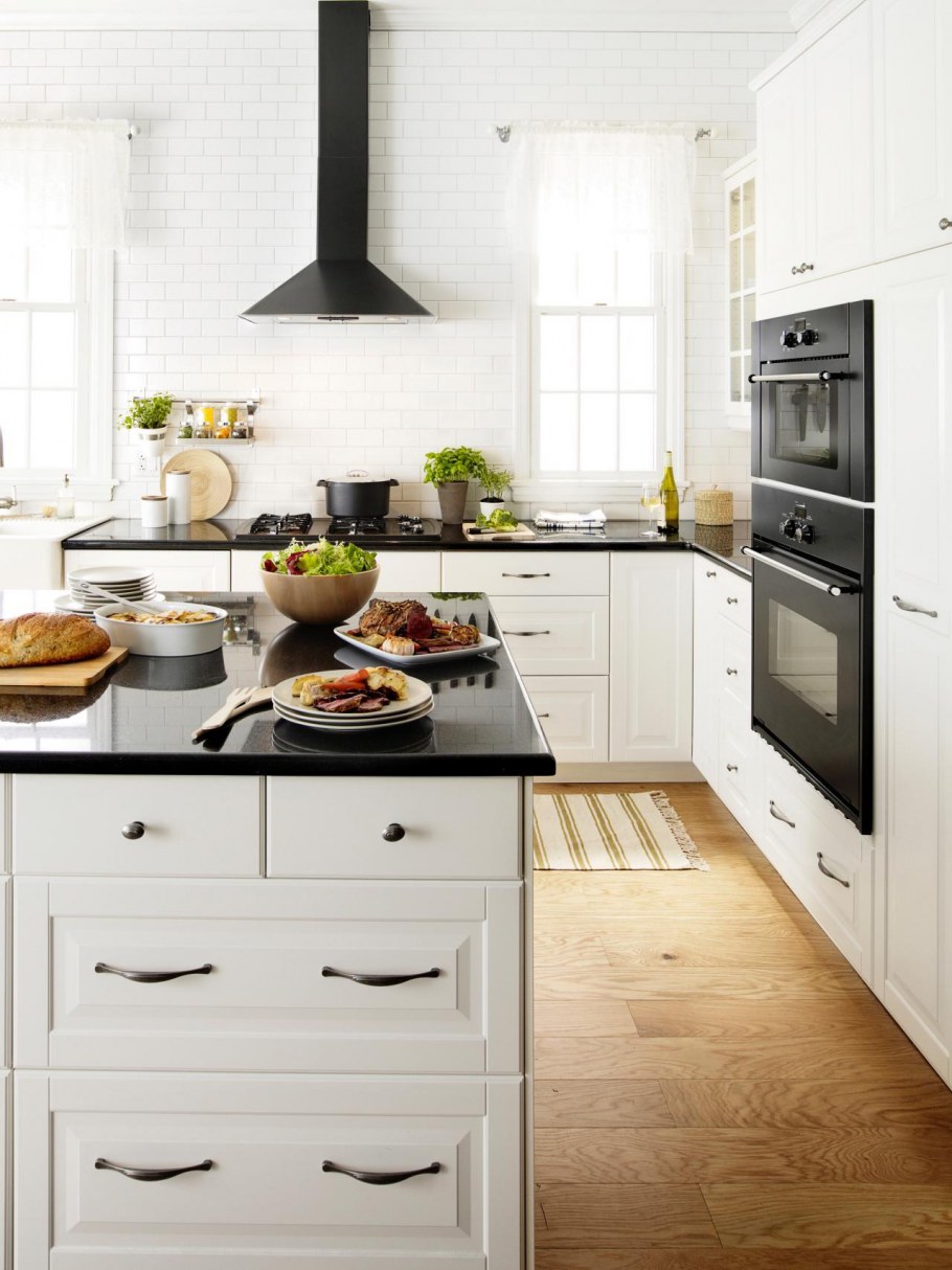 Черный кухонный гарнитур икеа