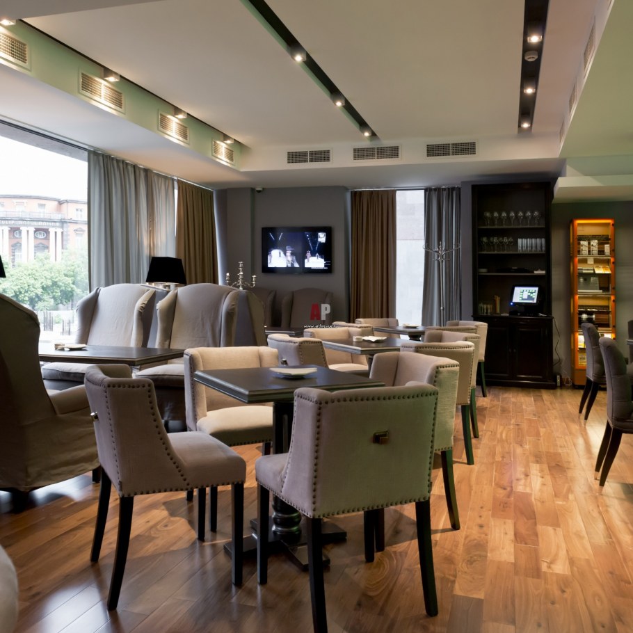 Интерьер кафе в стиле Минимализм