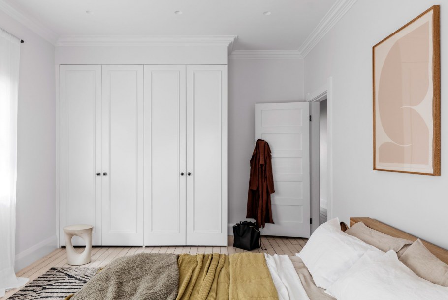 Шкаф для высоких потолков