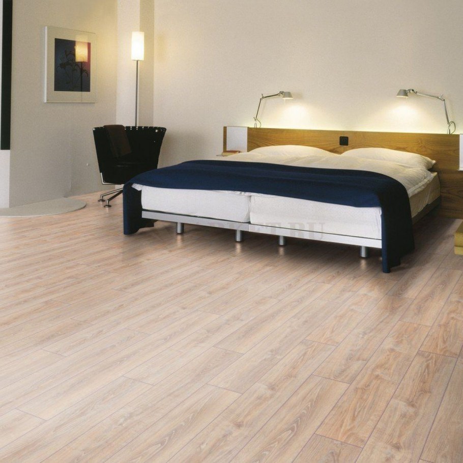 Темный пол светлые стены