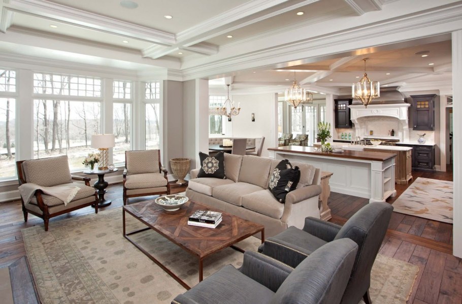 Столовая гостиная в частном доме