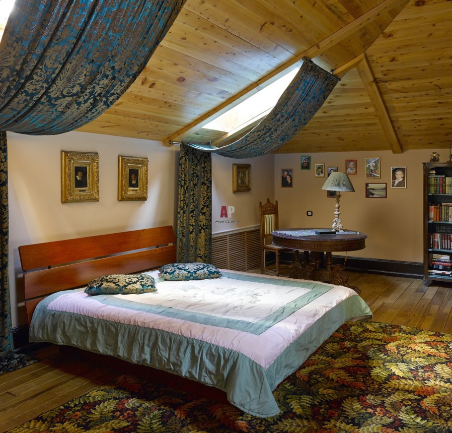 Мансарда в Восточном стиле