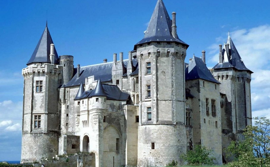 Романская архитектура во Франции замки Шато