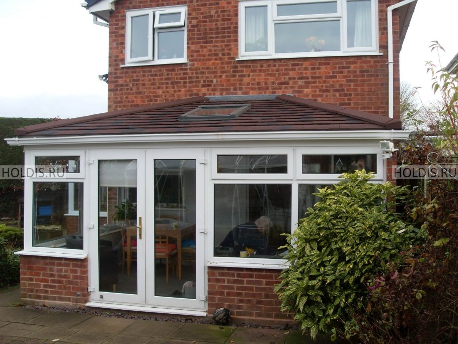 Остекление веранды на даче