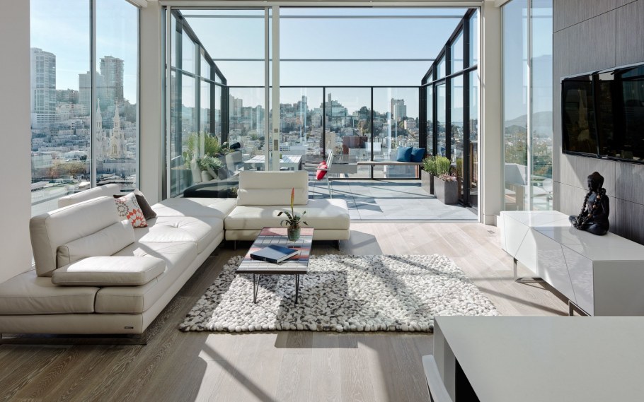 Офис с панорамными окнами