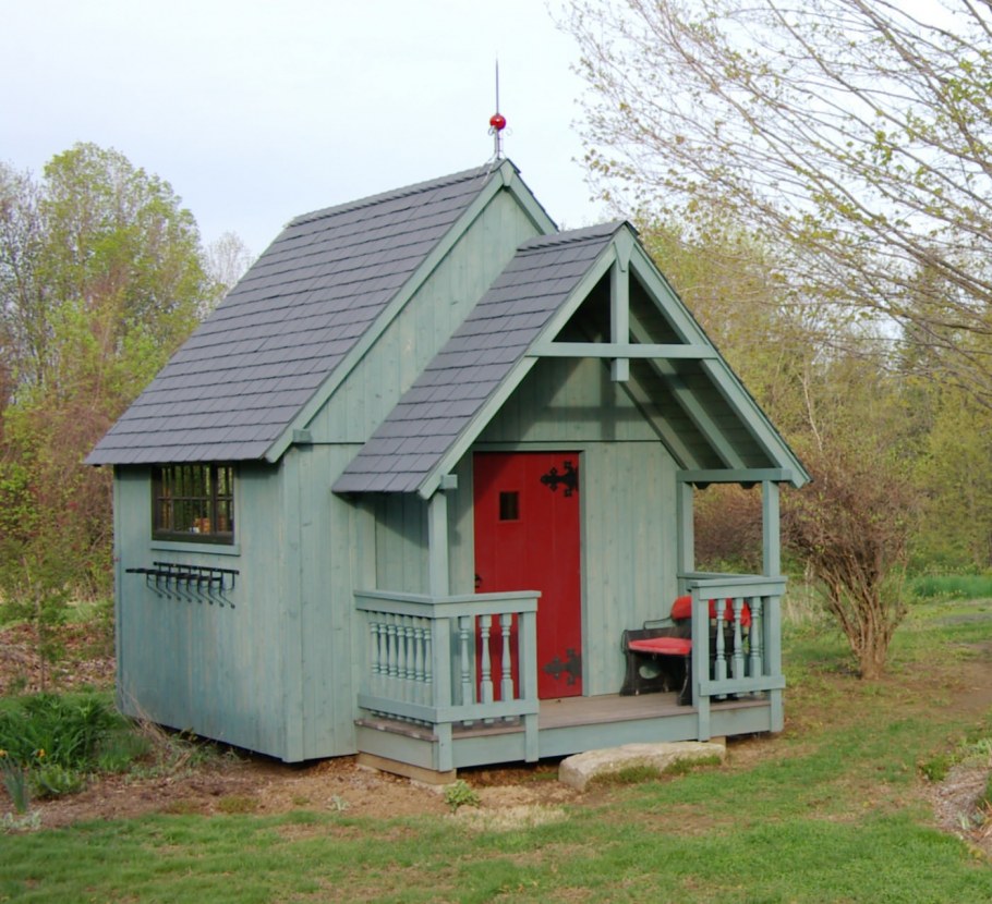 Домик сарай