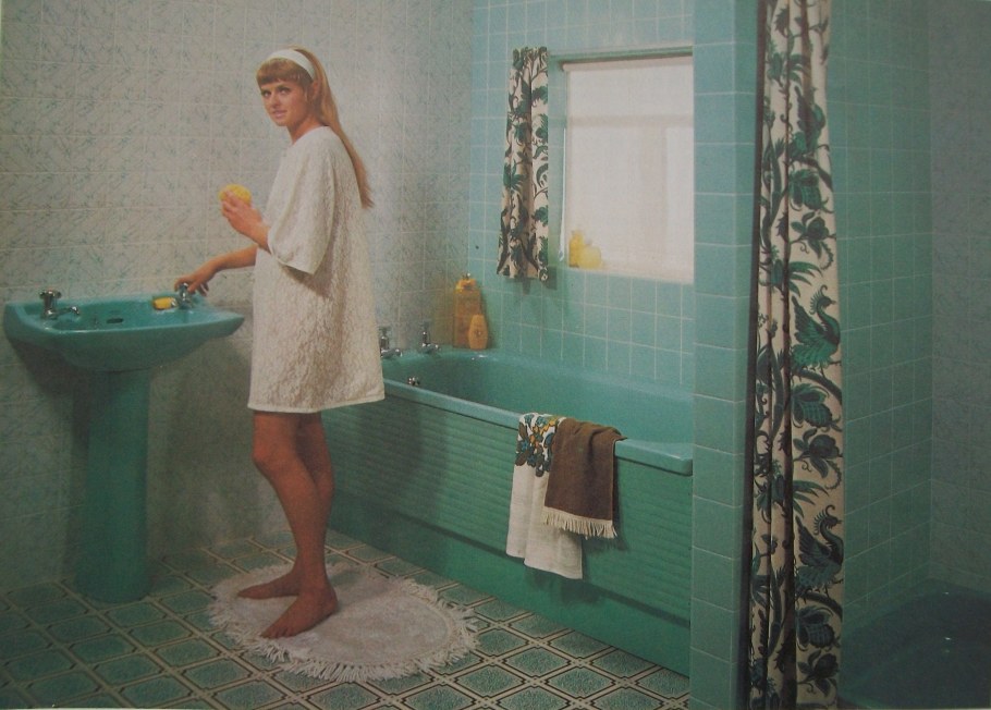 Ванная в стиле 70-х годов
