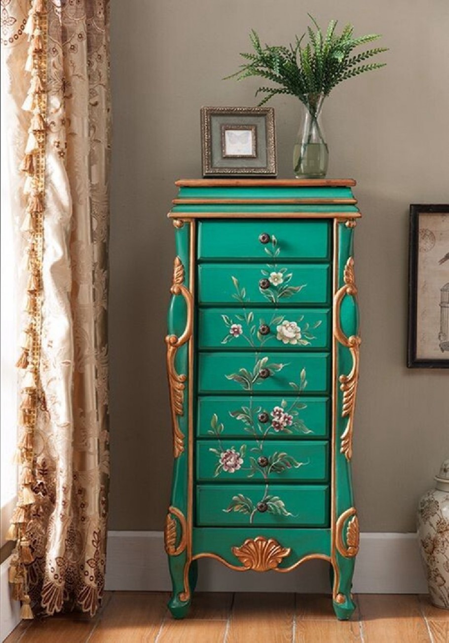 Комодик для украшений