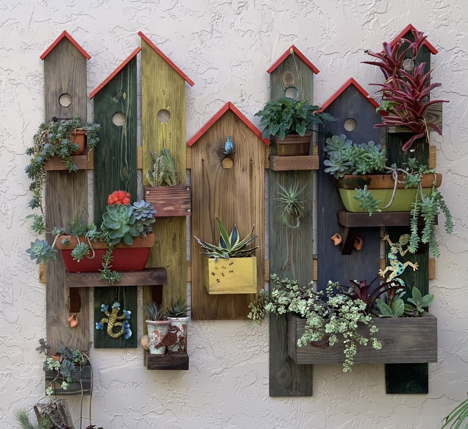 Садовые украшения