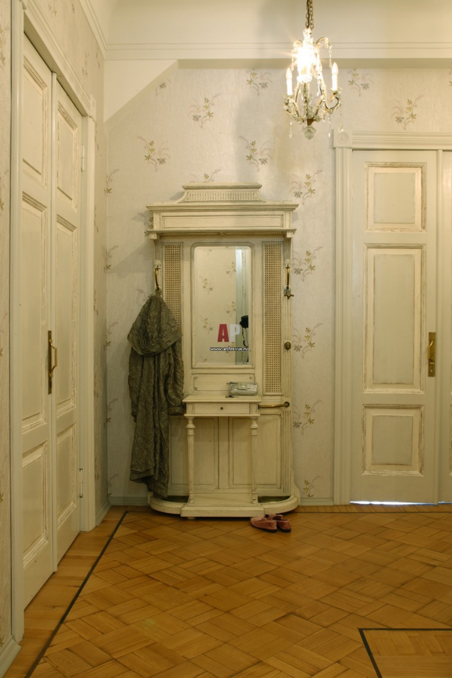 Прихожая сталинский Ампир