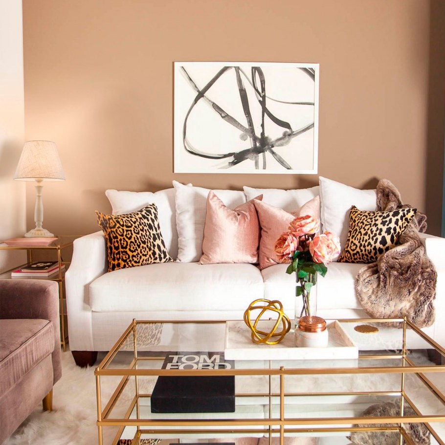 Гостиная в пастельных тонах