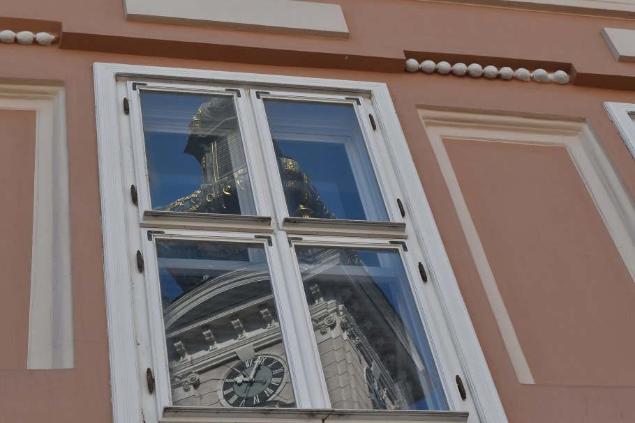 Окно в интерьере