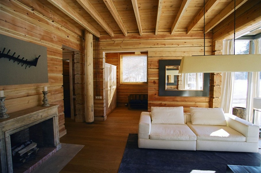 Спальня отделанная евровагонкой