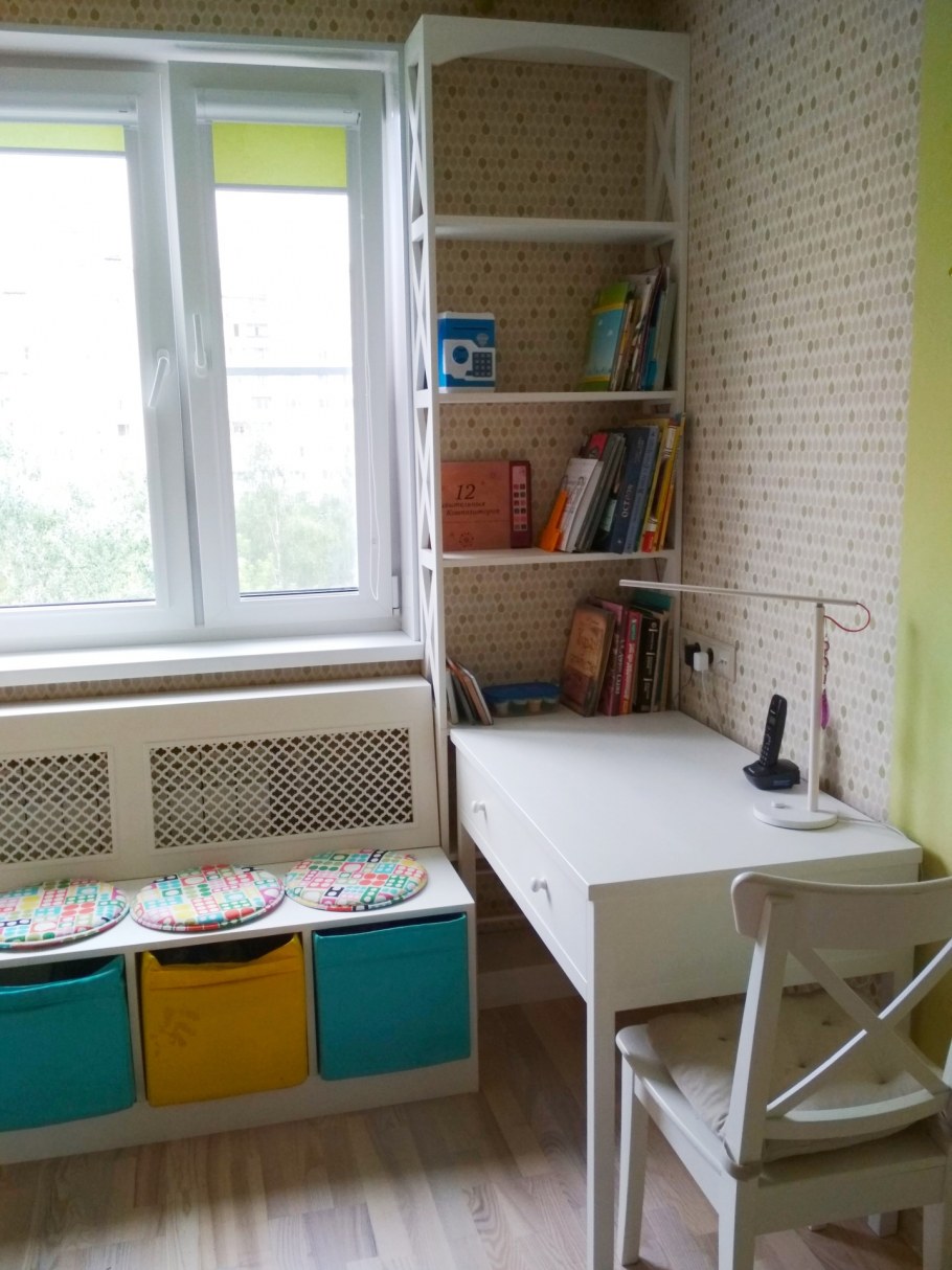 Столешница у окна в детской икеа