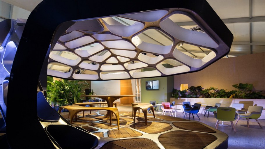 Офис в стиле Захи Хадид