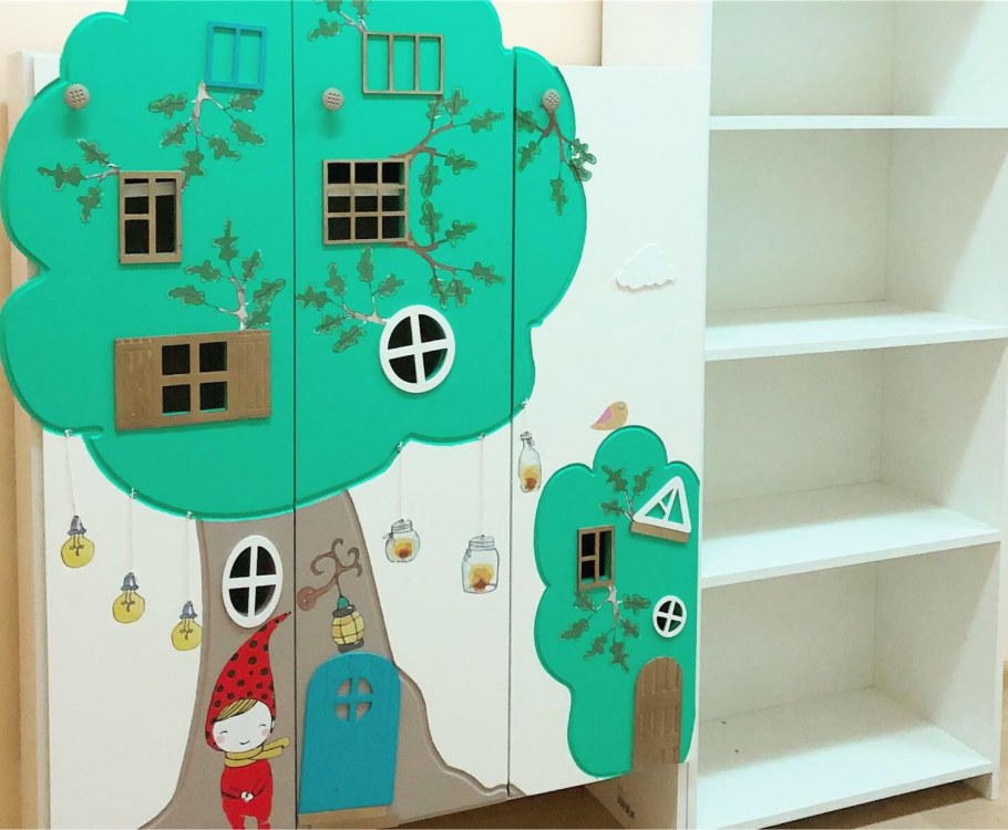 Детский шкаф домик