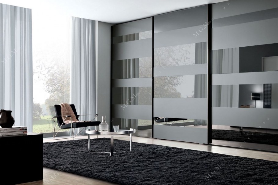 Шкаф-купе в гостиную