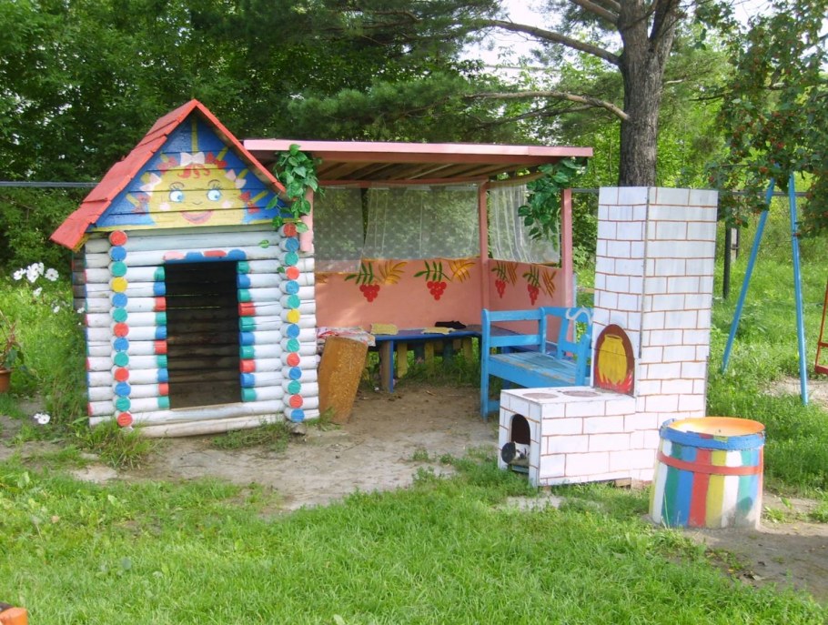 Машинка на участок в детский сад